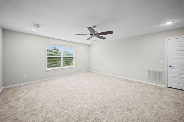 7648 Phoenix Avenue, Springdale, AR 72762
