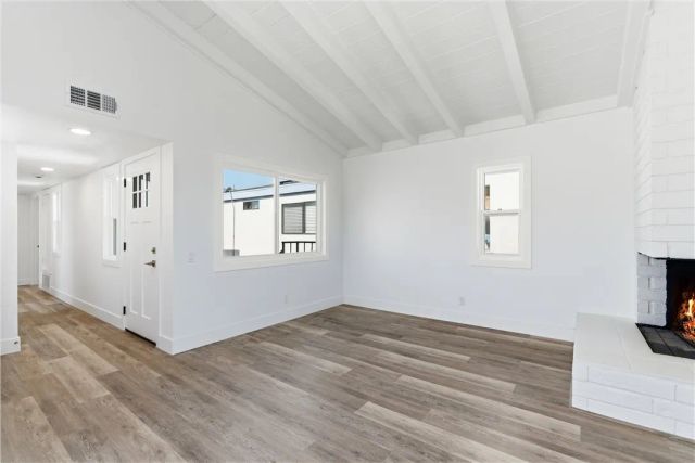 203 Cedar Street, Newport Beach, CA 92663