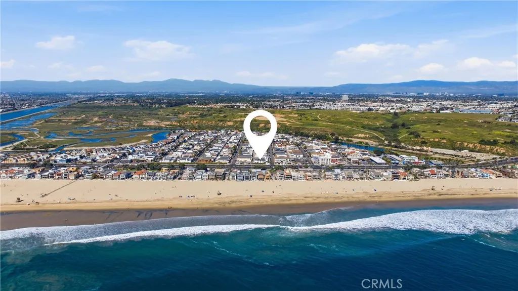 203 Cedar Street, Newport Beach, CA 92663