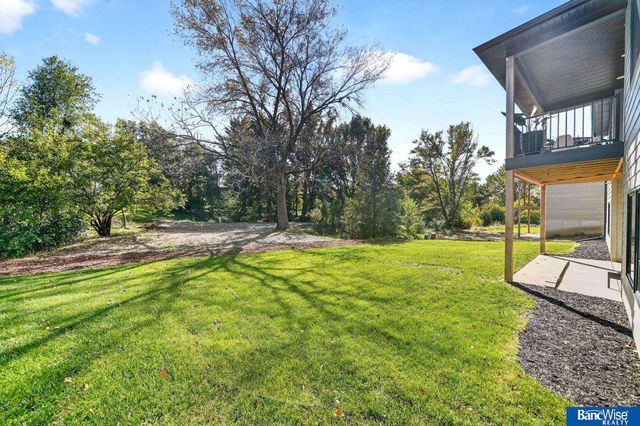 6255 Carveth Drive, Lincoln, NE 68516