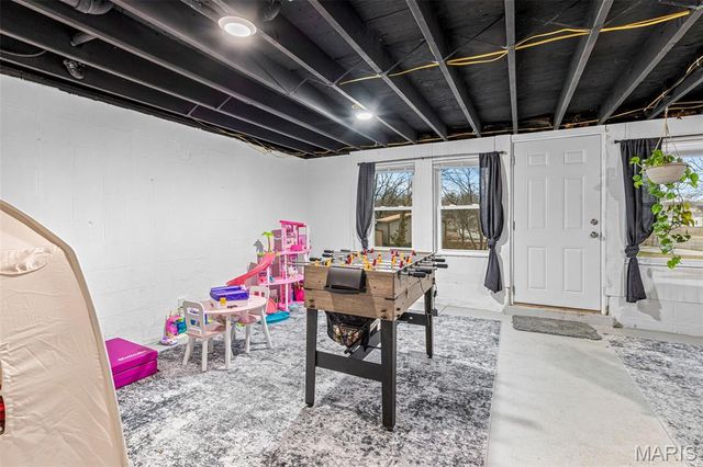 399 N 4th Street, Ste Genevieve, MO 63670