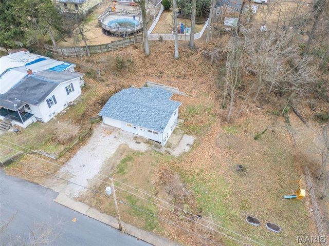 399 N 4th Street, Ste Genevieve, MO 63670