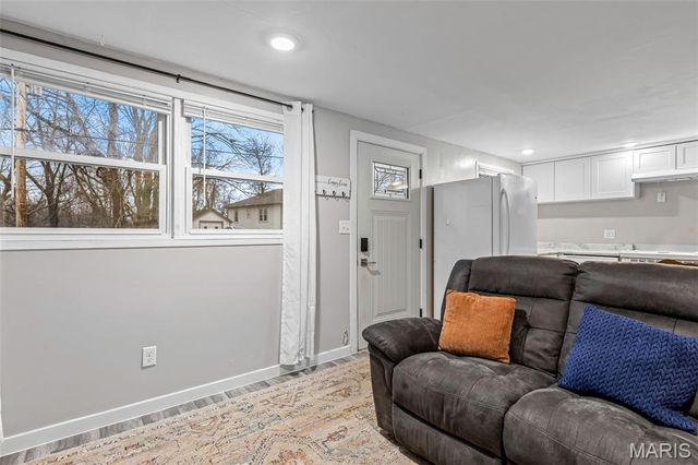 399 N 4th Street, Ste Genevieve, MO 63670