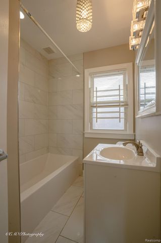 15005 STEEL Street, Detroit, MI 48227