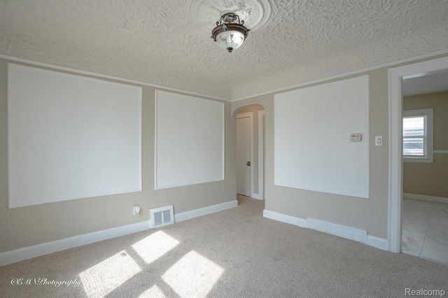 15005 STEEL Street, Detroit, MI 48227