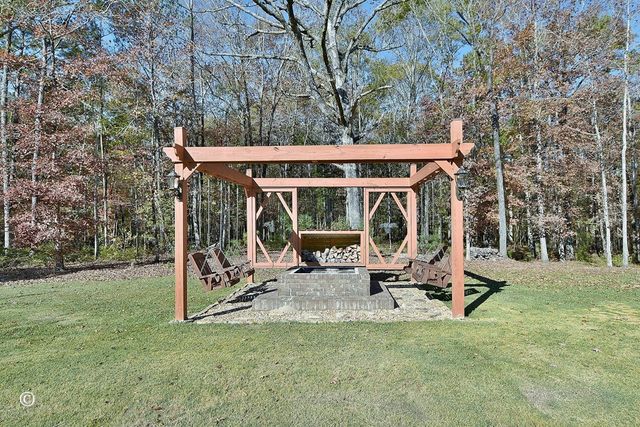 83 Lee Road 0640, Salem, AL 36874