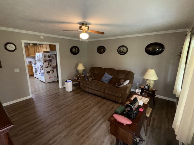 2465 Bybee Chapel Rd, Rock Island, TN 38581