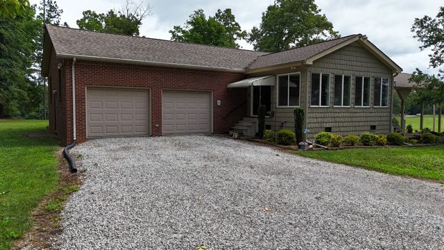 2465 Bybee Chapel Rd, Rock Island, TN 38581
