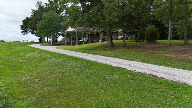 2465 Bybee Chapel Rd, Rock Island, TN 38581