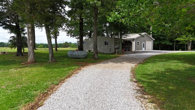 2465 Bybee Chapel Rd, Rock Island, TN 38581