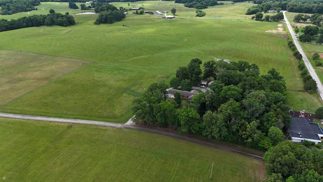 2465 Bybee Chapel Rd, Rock Island, TN 38581