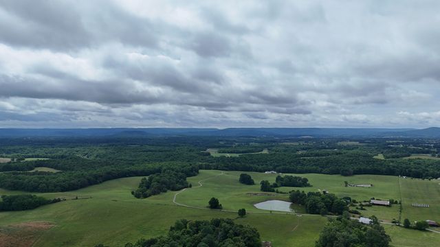 2465 Bybee Chapel Rd, Rock Island, TN 38581