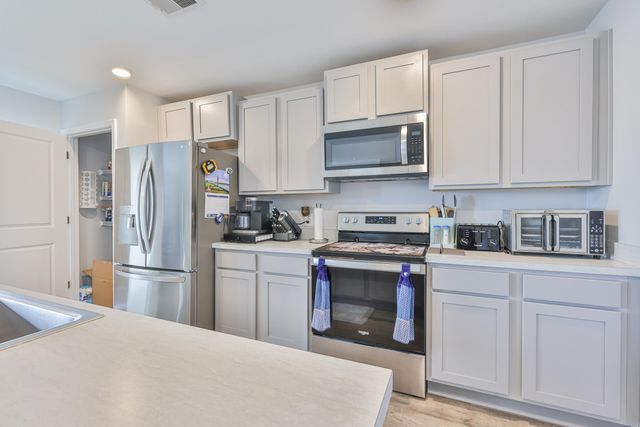 208 Golden Bear Circle, Longs, SC 29568