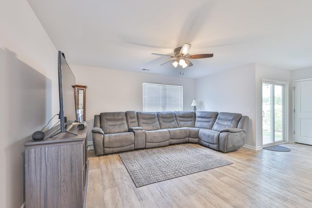 208 Golden Bear Circle, Longs, SC 29568