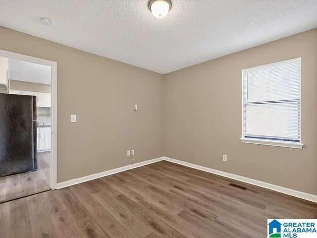 3031 APPLE VALLEY LANE, Birmingham, AL 35215