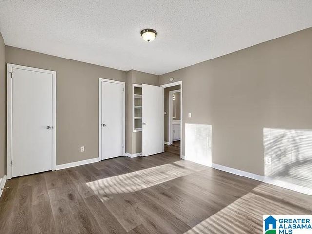 3031 APPLE VALLEY LANE, Birmingham, AL 35215