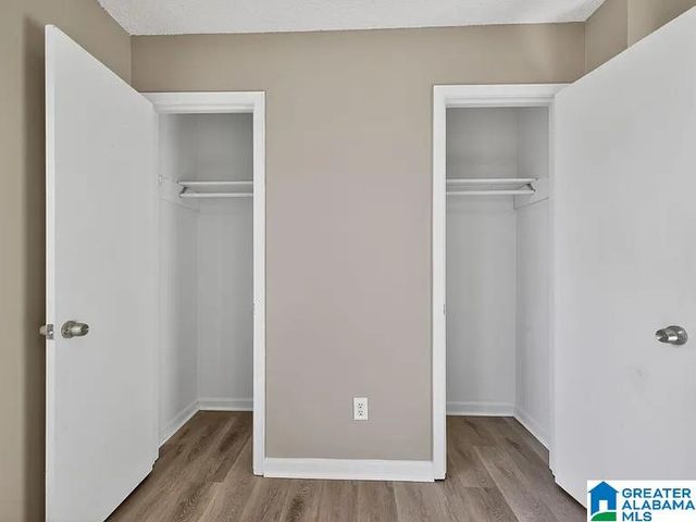 3031 APPLE VALLEY LANE, Birmingham, AL 35215