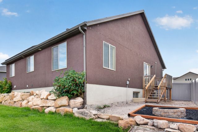 330 GRANITE DR, Santaquin, UT 84655