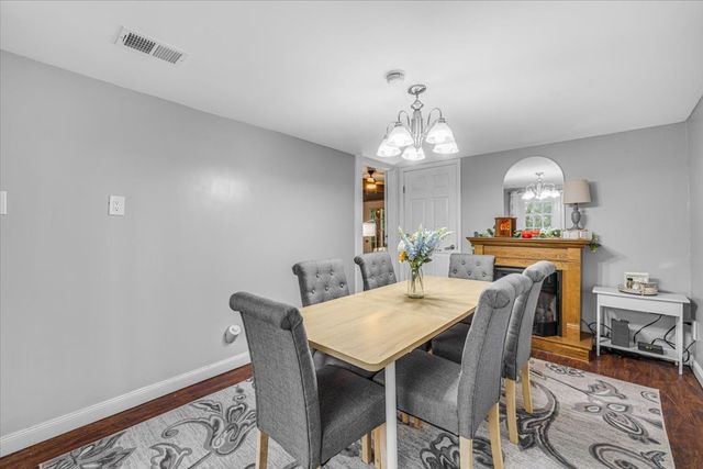 1106 Scenic Drive, Granbury, TX 76048