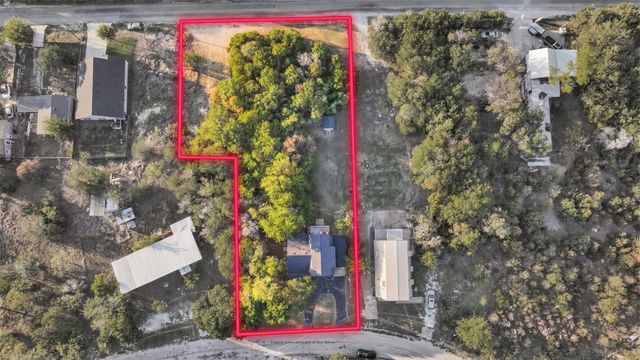 1106 Scenic Drive, Granbury, TX 76048