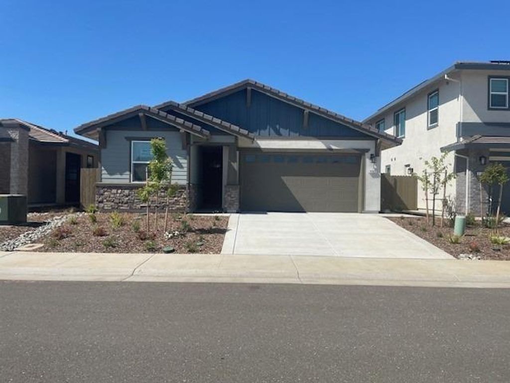 11525 Lagarto Way, Rancho Cordova, CA 95742