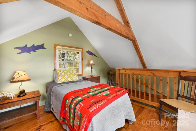 121 Pairofdice Way, Lake Lure, NC 28746