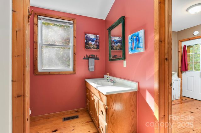 121 Pairofdice Way, Lake Lure, NC 28746