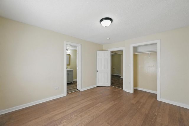 5511 Fletcher Avenue, Fort Worth, TX 76107