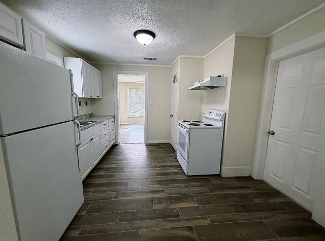 5511 Fletcher Avenue, Fort Worth, TX 76107