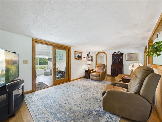 13 Thrush Ave, Plymouth, MA 02360