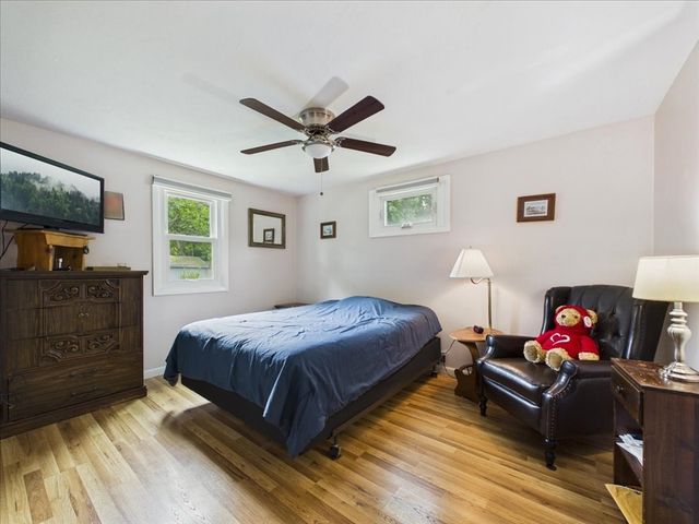 13 Thrush Ave, Plymouth, MA 02360