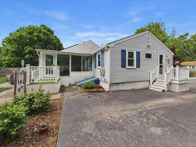 13 Thrush Ave, Plymouth, MA 02360
