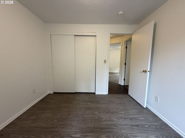 845 Se 8TH St, Gresham, OR 97080