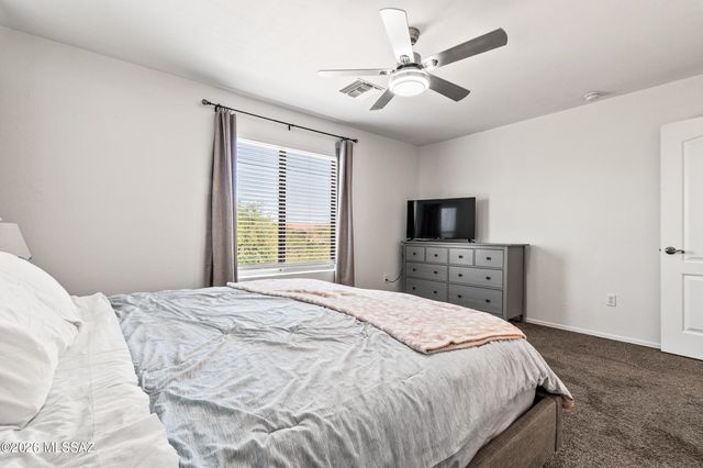 860 W Placita El Cauce Rico, Green Valley, AZ 85614