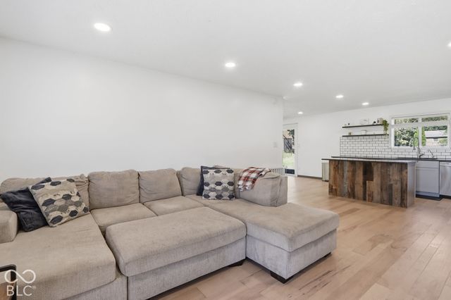 2814 W Walnut Drive, Greenfield, IN 46140