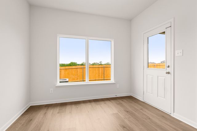 210 Julian Davis Drive, Venus, TX 76084