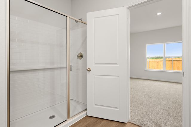 210 Julian Davis Drive, Venus, TX 76084