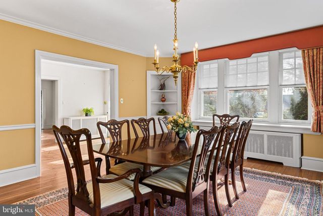 764 GLEN RD, Jenkintown, PA 19046