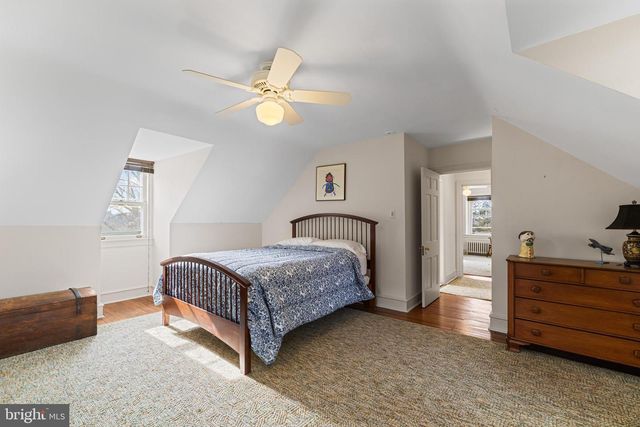 764 GLEN RD, Jenkintown, PA 19046