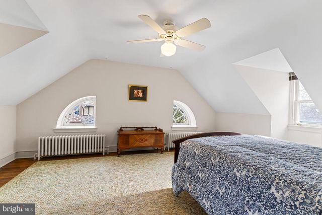 764 GLEN RD, Jenkintown, PA 19046