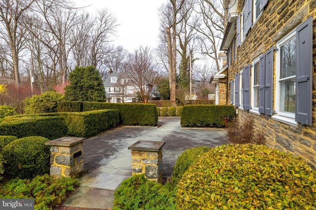 764 GLEN RD, Jenkintown, PA 19046