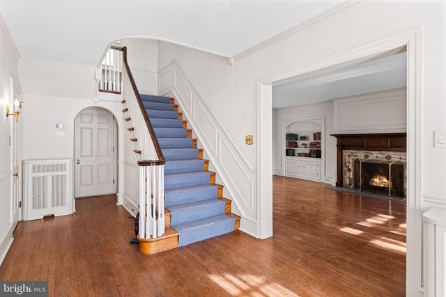 764 GLEN RD, Jenkintown, PA 19046