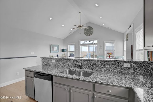 208-2 Gysgt D W Boatman Drive 2, N Topsail Beach, NC 28460