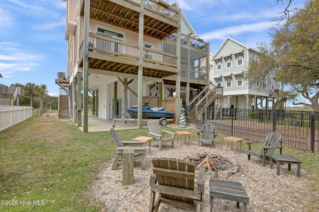 208-2 Gysgt D W Boatman Drive 2, N Topsail Beach, NC 28460