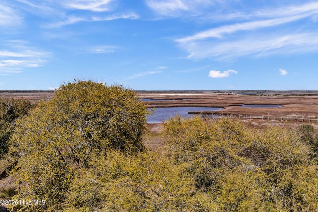 208-2 Gysgt D W Boatman Drive 2, N Topsail Beach, NC 28460