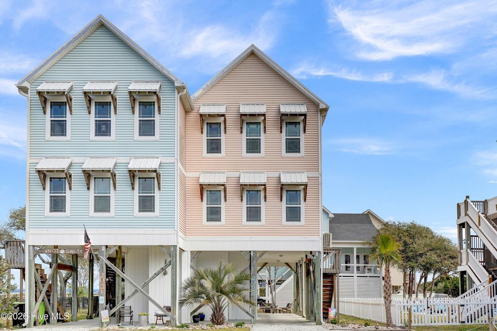 208-2 Gysgt D W Boatman Drive 2, N Topsail Beach, NC 28460