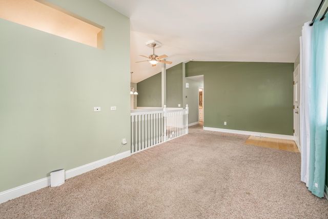 3 Son Ct, Valley Center, KS 67147