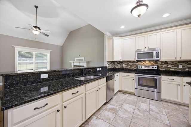 8867 Skybrook Drive, Ooltewah, TN 37363