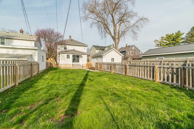303 S Ridge Avenue 303 S Ridge Avenue, Troy, OH 45373