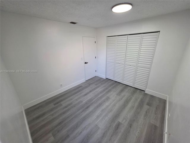 5307 NW 93rd Ave, Sunrise, FL 33351